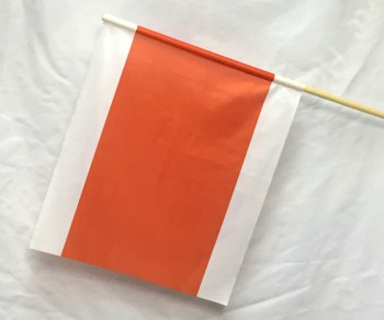 Signalfahne - Weiß /Orange/Weiß Größe ca: 45 x 55 cm